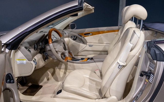 Mercedes-Benz SL cena 129900 przebieg: 111416, rok produkcji 2005 z Dobrzyń nad Wisłą małe 379